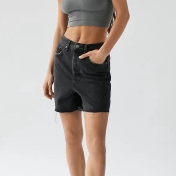BDG Black Wash Bermuda Cutoff Mom High Rise Raw Hem Distressed Denim Shorts 25 - Picture 15 of 16